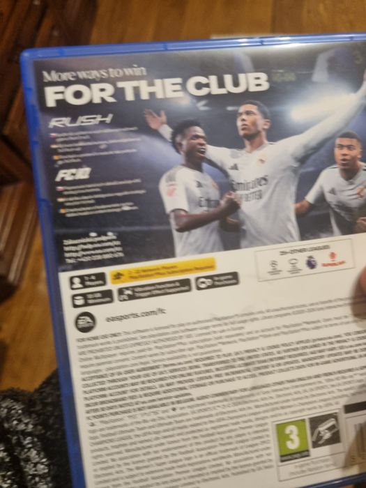 Fc25 pentru PS5 folosit in stare buna