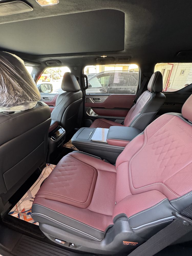 Infinity QX80 Model 2025