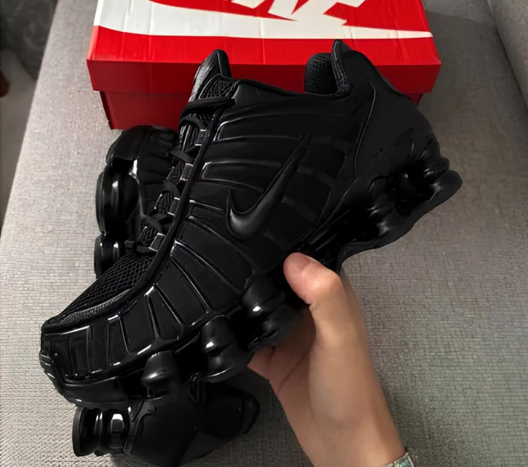 Nike Shox TL Black мъжки маратонки