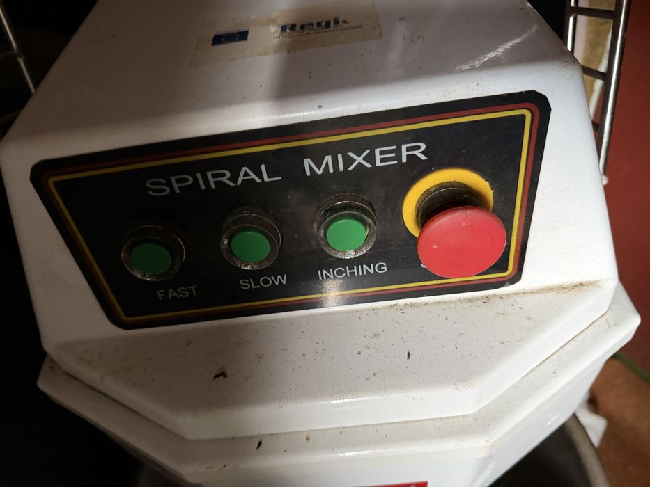 Malaxor 30 litri nou