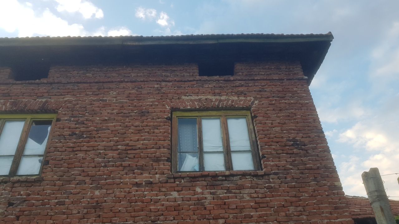 Къща  във село Ладарево