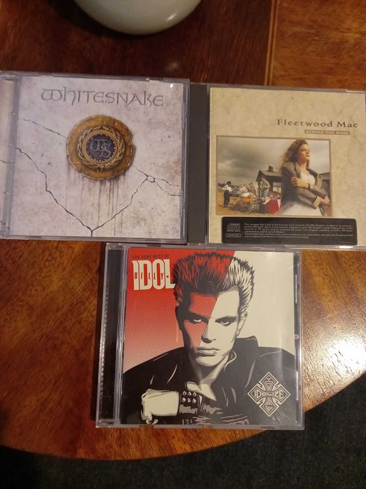 Vand cd uri originale