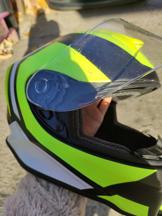 Cască protecție pentru copii+mănuși cadou