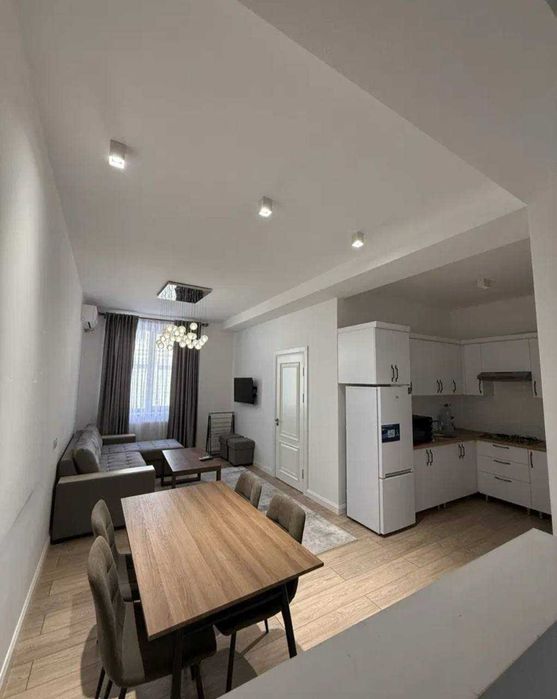 Bulvar hududida kvartira Ijaraga beriladi!