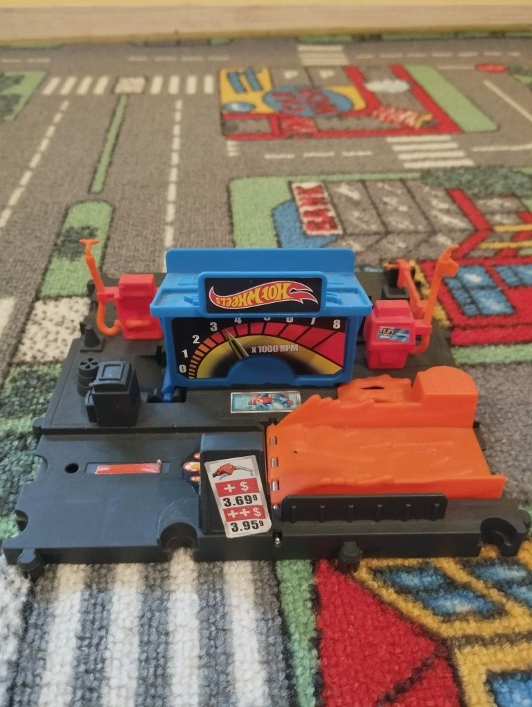 Различни части от града Hot wheels