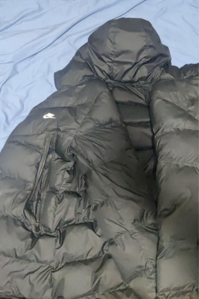 Яке nike tech parka L размер