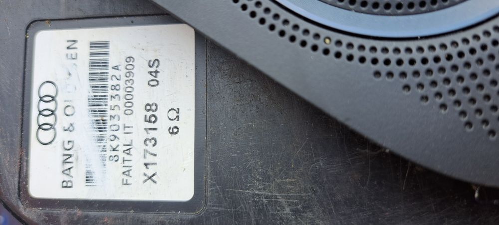 Kit complet boxe cu capace Bang&Olufsen Audi A4 B8 break