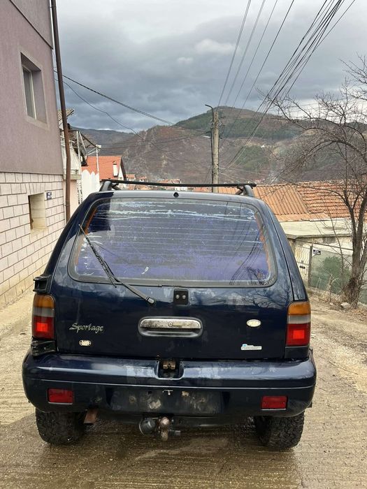 Kia Sportage 2000D на части