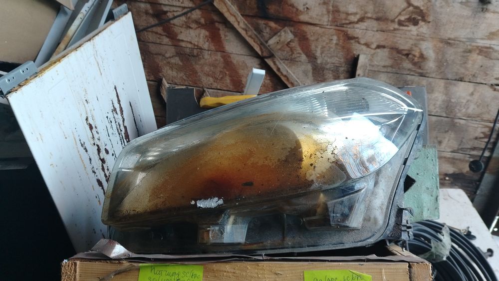 Фара нисан кашкай