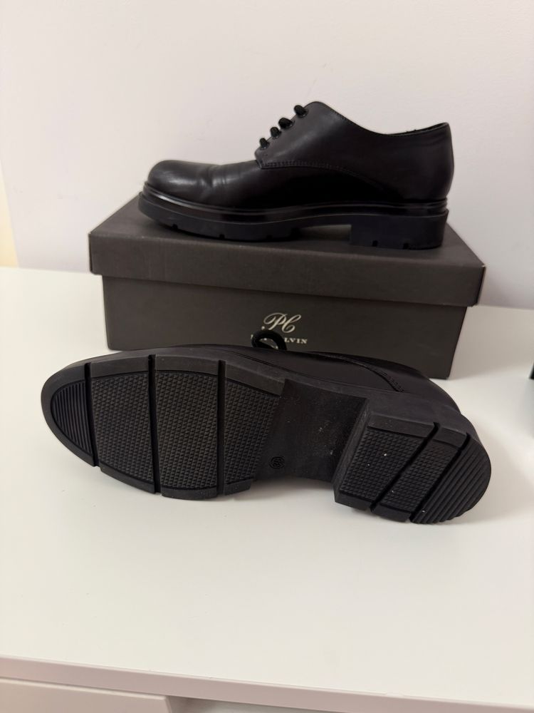 Pantofi negri de piele marime 38