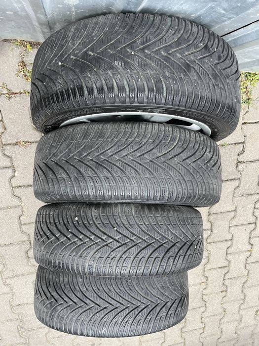 Jante aliaj 5x100mm, anvelope iarna, 225/45 R17 VW Golf 4 Bora Subaru
