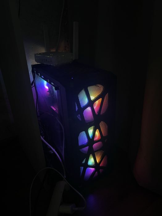 Продам игровой пк с монитором