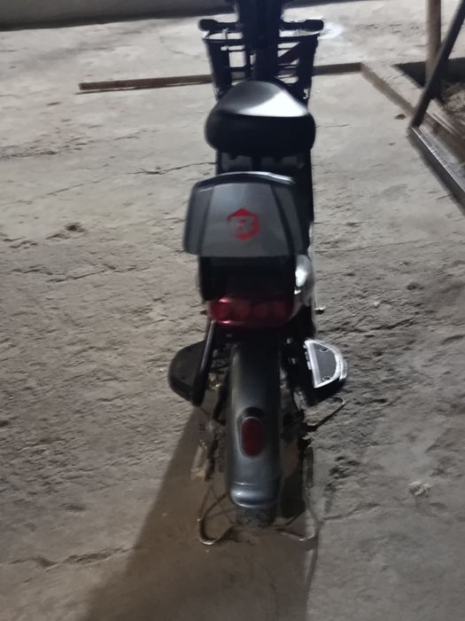Скутер сотилади срочно