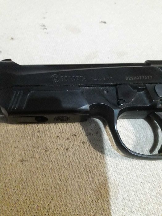 Airsoft пистолет Beretta 90two , 0,5 джаула