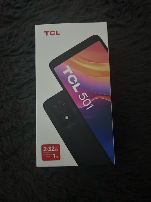 Smartphone TCL nou
