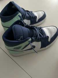 Air Jordan 1 Mystic Blue Navy Mint