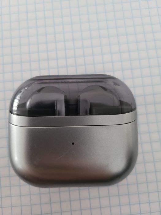 Samsung Buds 3 хорошем состояний