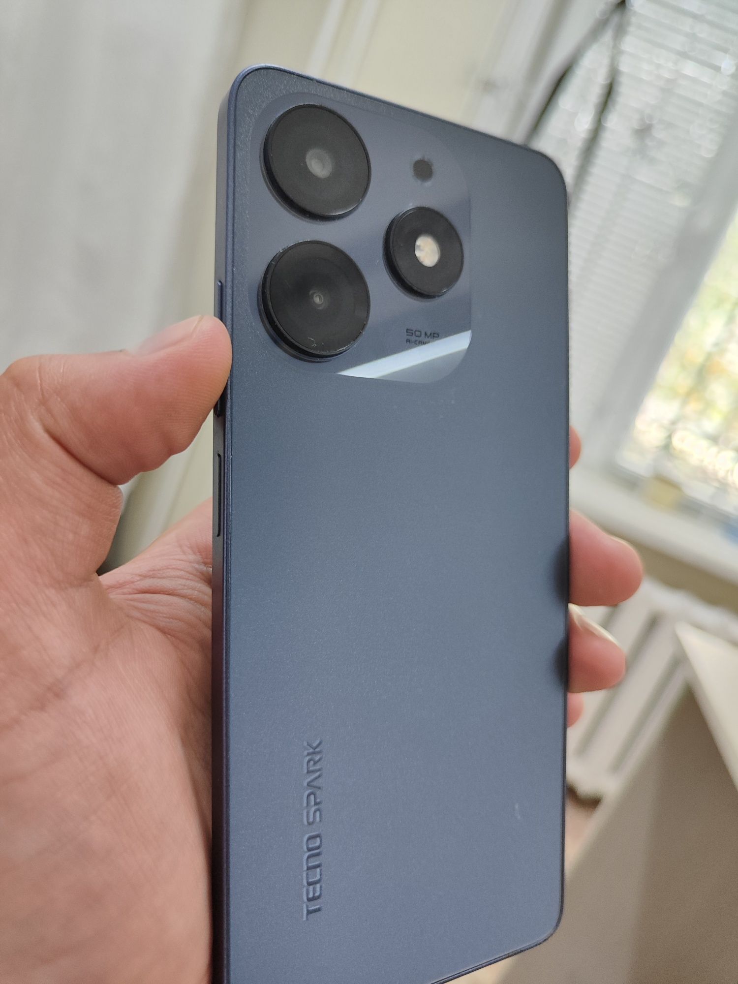 Techno Spark 10 pro 128gb