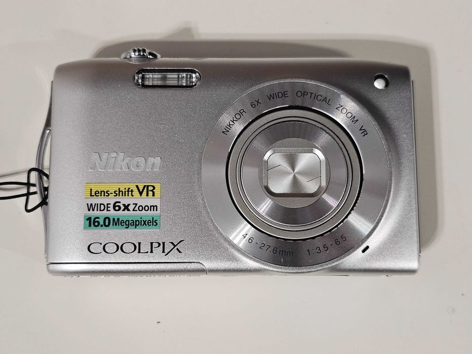 Y2K Aparat foto digital compact Nikon Coolpix S3300 16MP 6xZoom