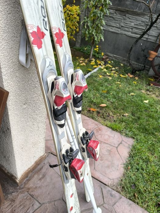 Ski Rossignol cu bețe ski fete