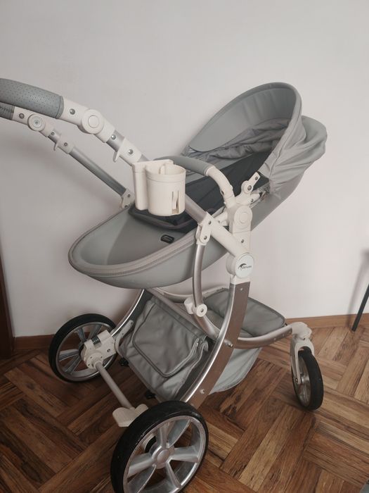 Коляска детская в хорошем состоянии