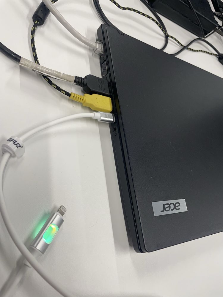 Acer TravelMate P