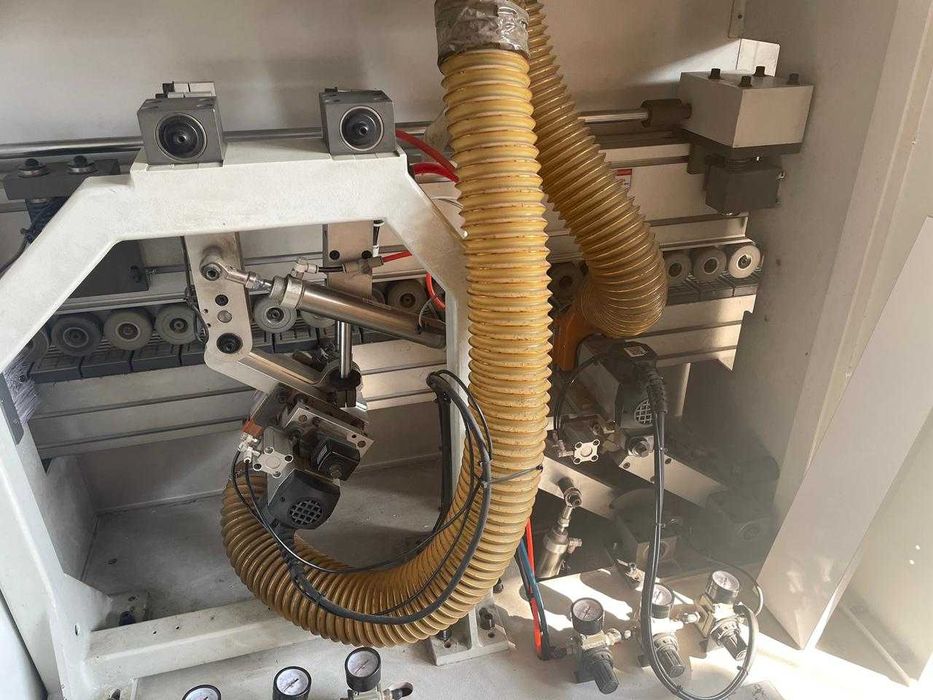 Кромкооблицовочный станок WDMAX WE-468JSGA (KDT KE-469JSGA) Б/У