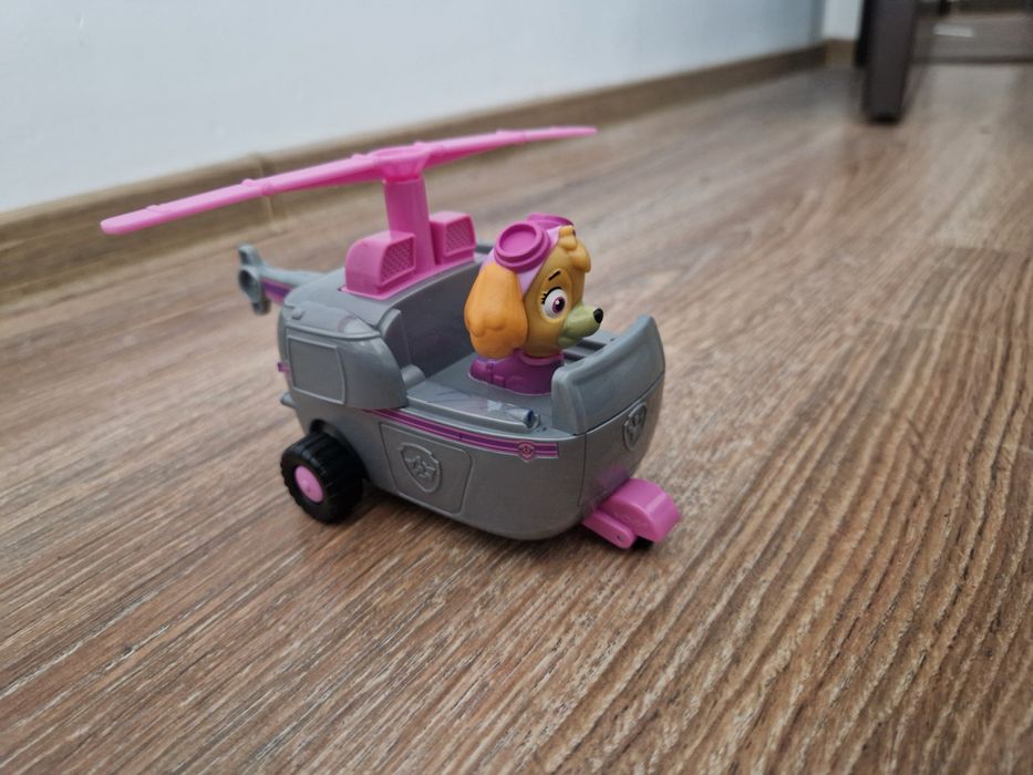 Pow patrol set cu mașinuțe si figurine