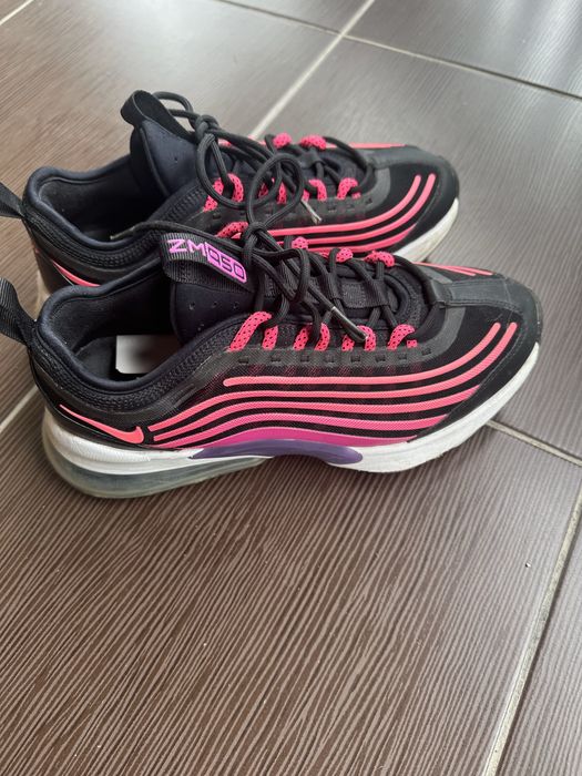 Оригинални маратонки nike