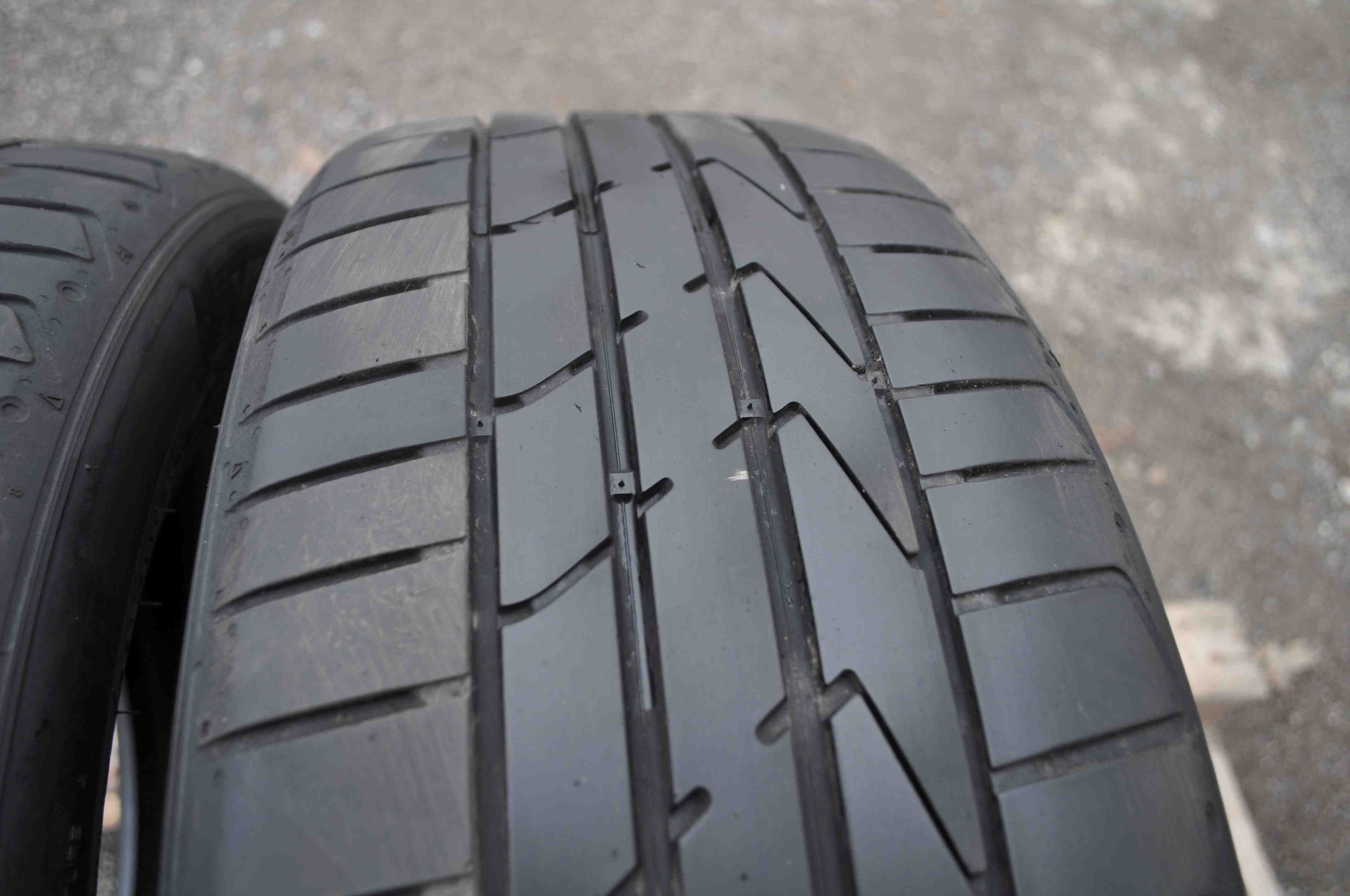 SET 2 Anvelope Vara 205/55 R17 HANKOOK VENTUS S1 EVO 2 91W