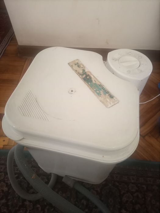 Продается срочно стиральная машина Десна