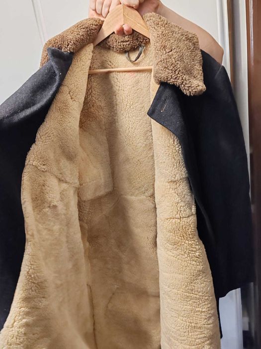 Palton blana de oaie astrahan