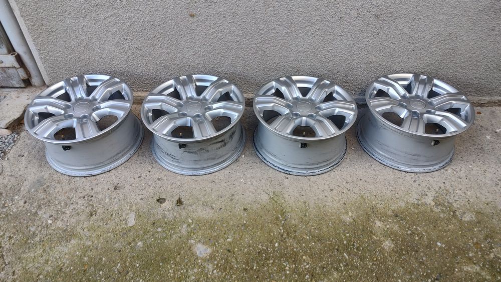 Vând jante R17 originale Ford Ranger după 2012 cu senzori