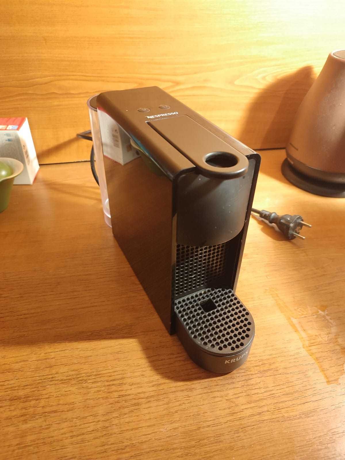 Aparat cafea Krups pt capsule Nespresso (expresor XN110)