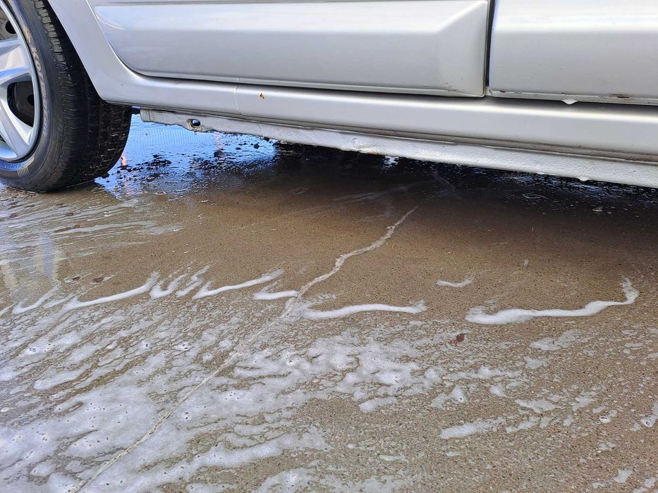 Vând Sandero an 2008