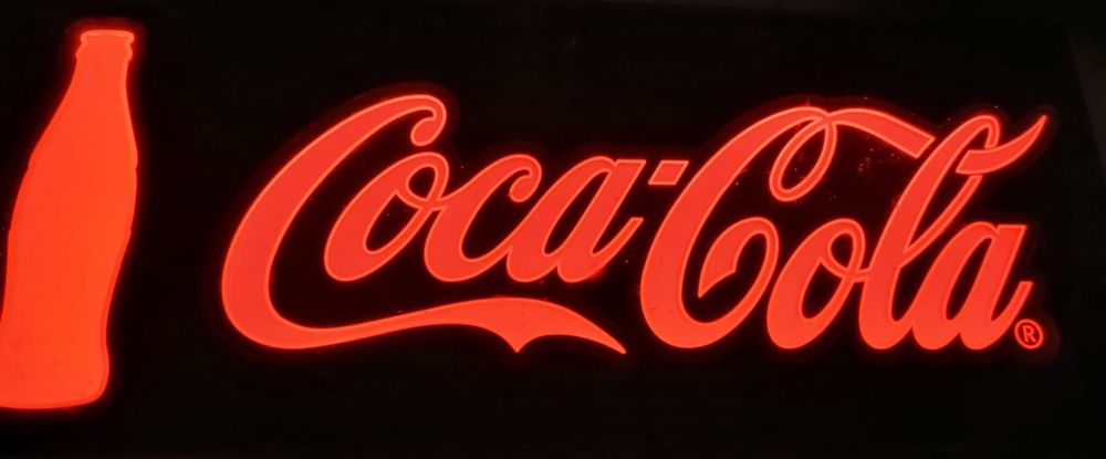 Vand reclama luminoasa Coca-Cola