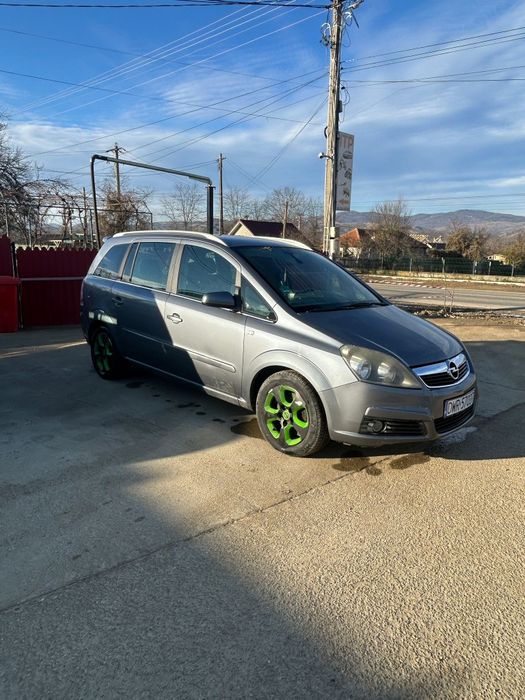 Opel zafira 1.9 disel an 2005