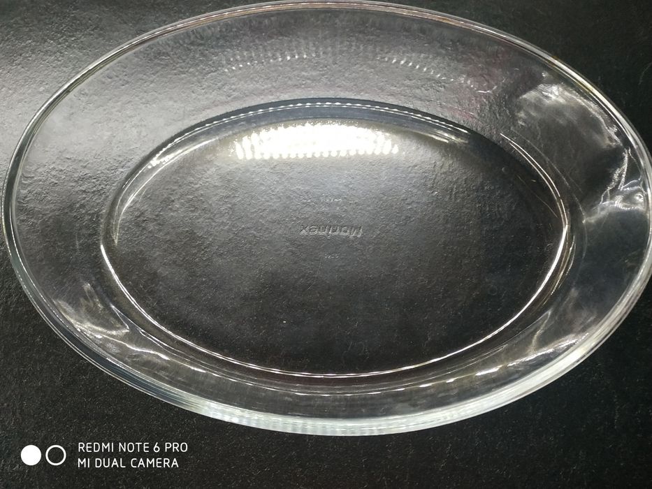 Стеклянная форма для выпечки