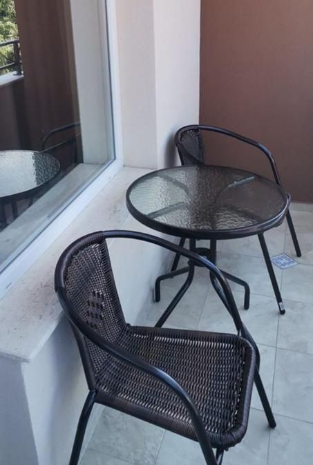 Дава се под наем Двустаен апартамент в Пловдив, Коматево - 68 кв.м за 300 € - Снимка #4