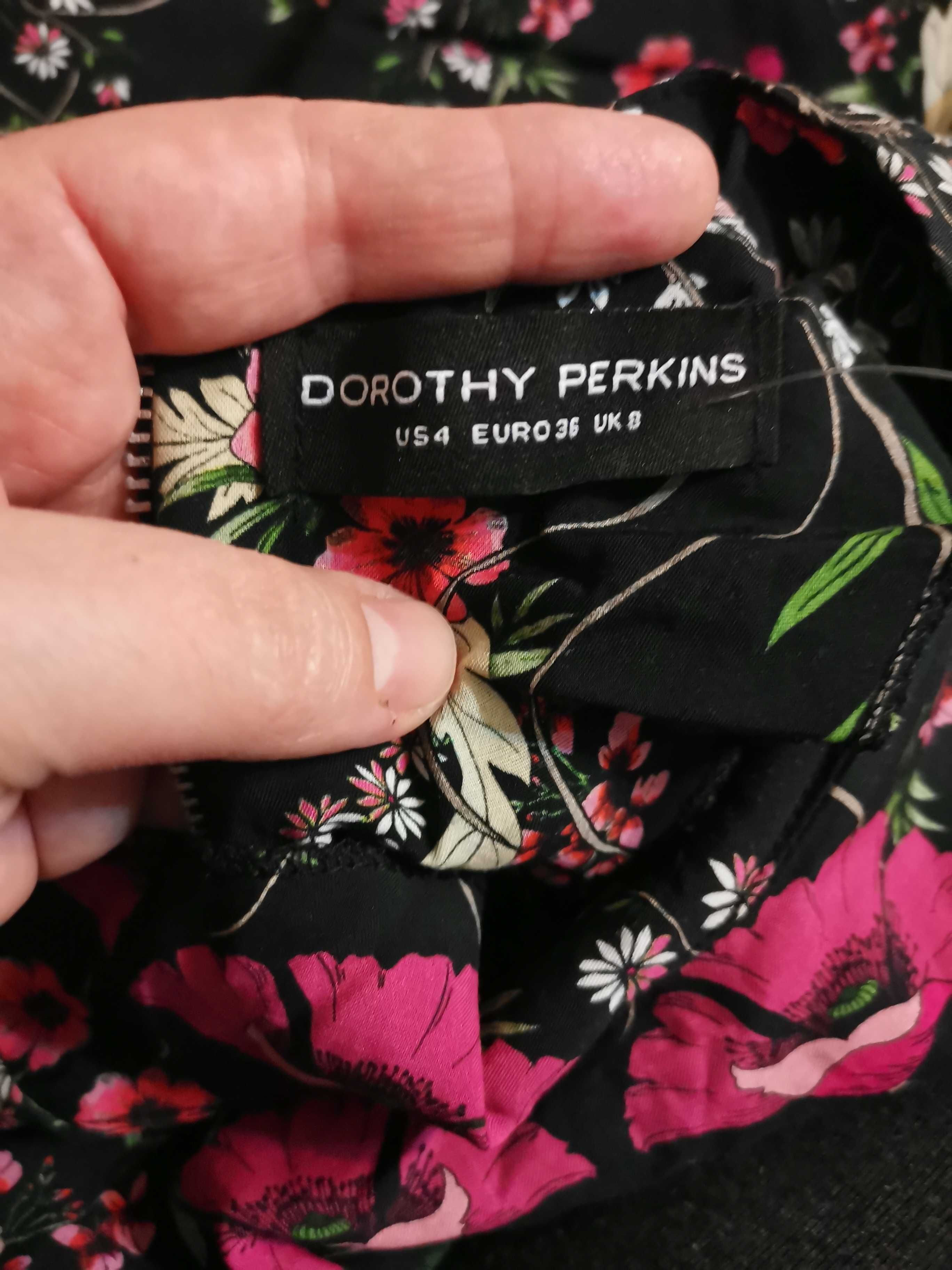 Rochie Dorothy Perkins, Nouă cu etichetă