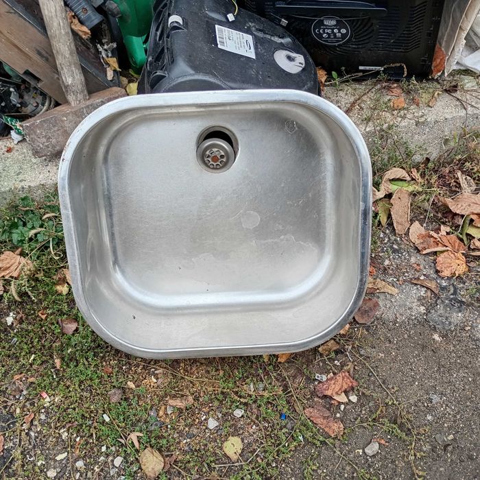 Мивки за вграждане втора употреба