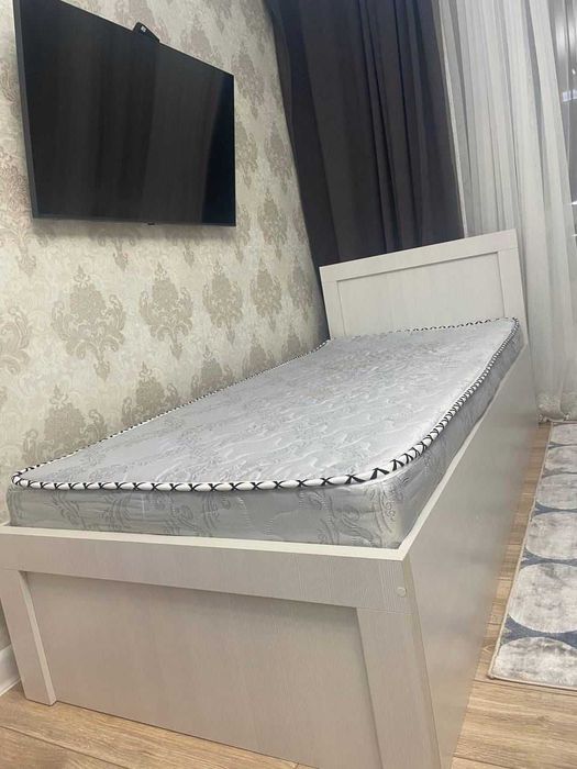 Одноместный кровать