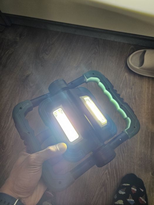 Lumina proiector parkside reglabil 5v baza cu magnet