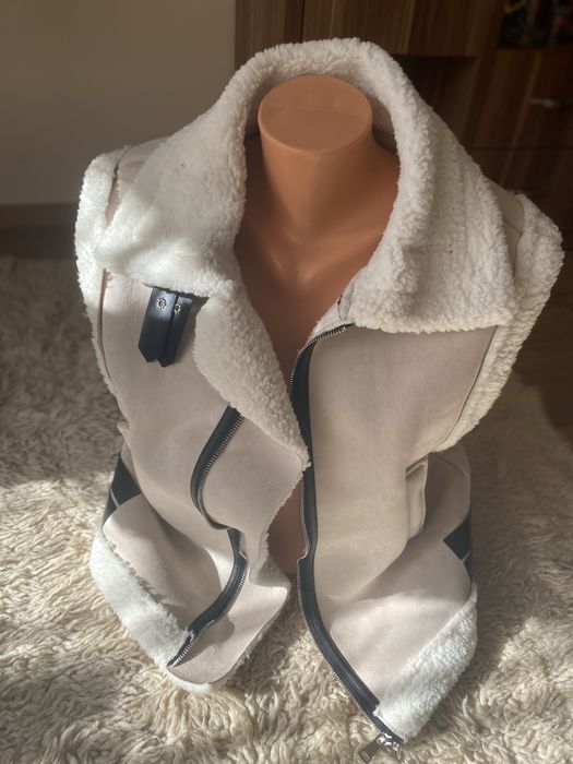 Дамски зимен елек