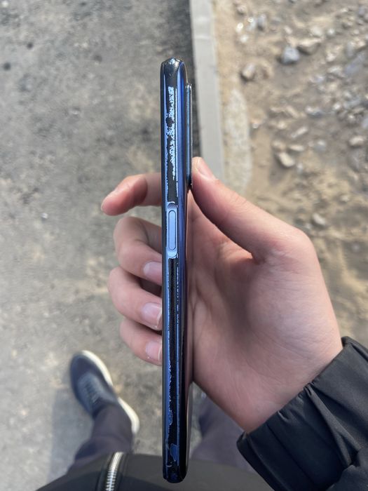 реалми 7 в идеале ни царапин ничего нет 64гб