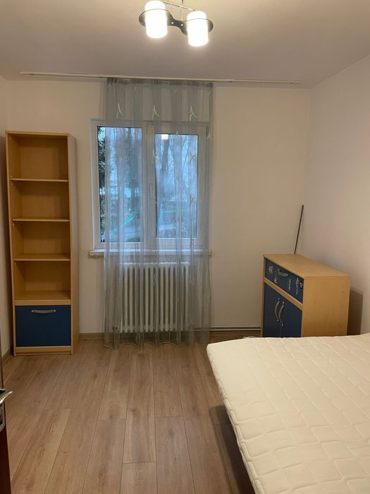 Închiriez apartament 3 camere Mănăștur