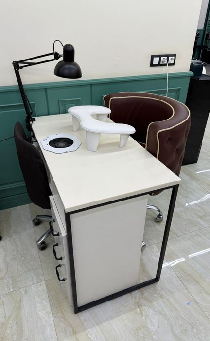 Маникюр, аренда места