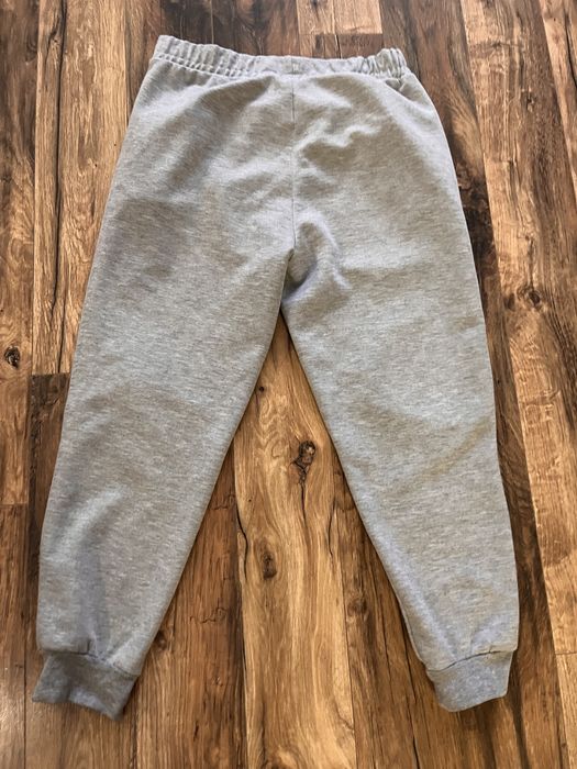 Сиво долнище HUGO