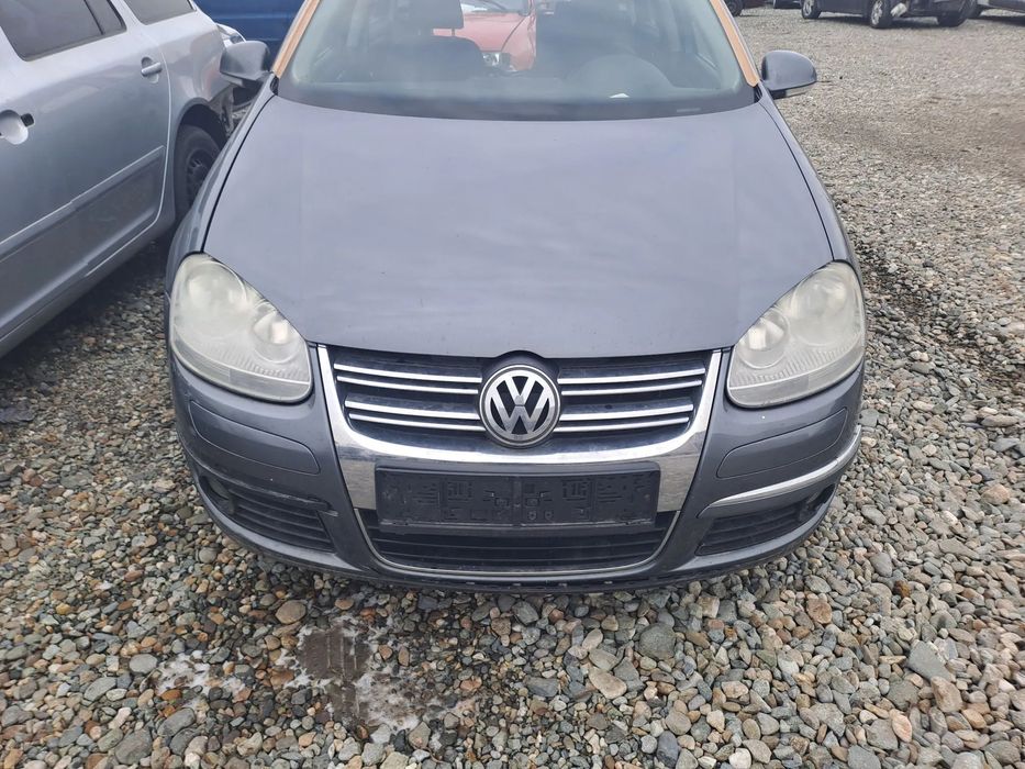 Dezmembram Volkswagen Golf V Break 2008