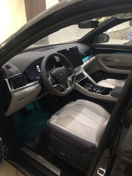 BYD Sotiladi. Chempion 605